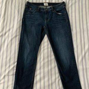 SUPER CUTE 🤩 Like New Hudson Jeans - Woman’s Crop Straight Cuffed - Size 28 😁